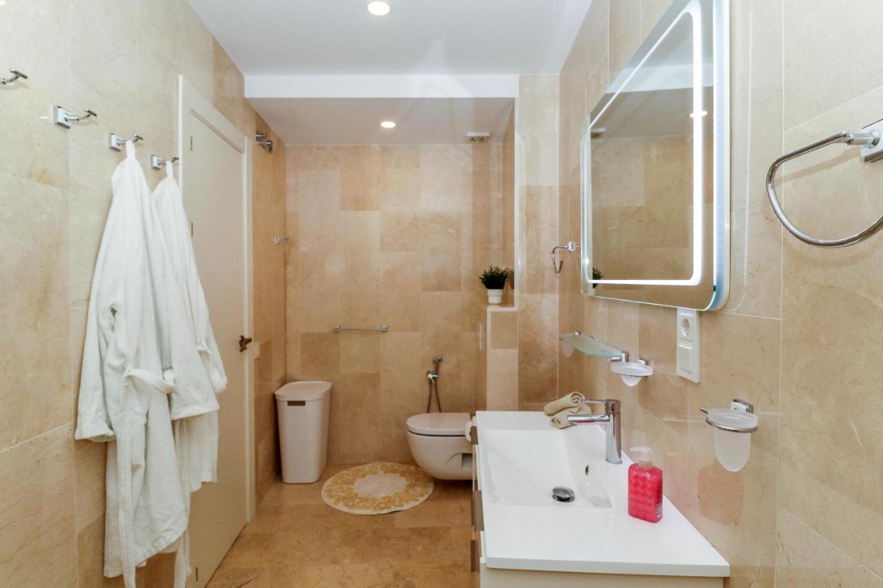 Penthouse With Panoramic Views - Puerto Marina Apartment Benalmádena Exterior photo